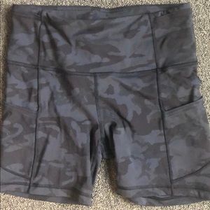 Lululemon bike shorts